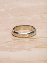 Polished Classic Wedding Band For Men 2